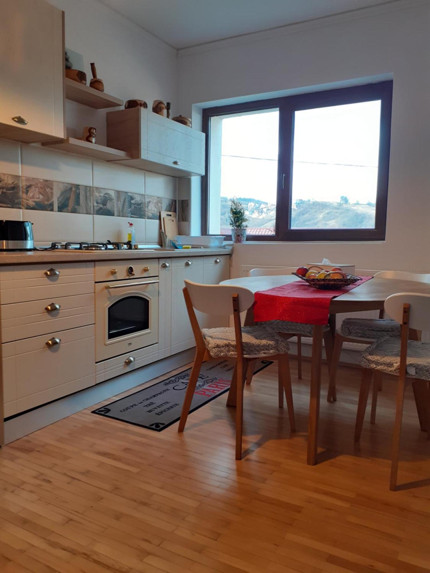 R-House Apartment Брашов Стая снимка